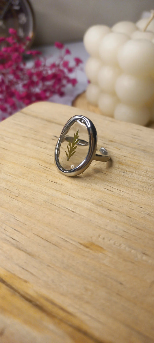 Leafy Ring